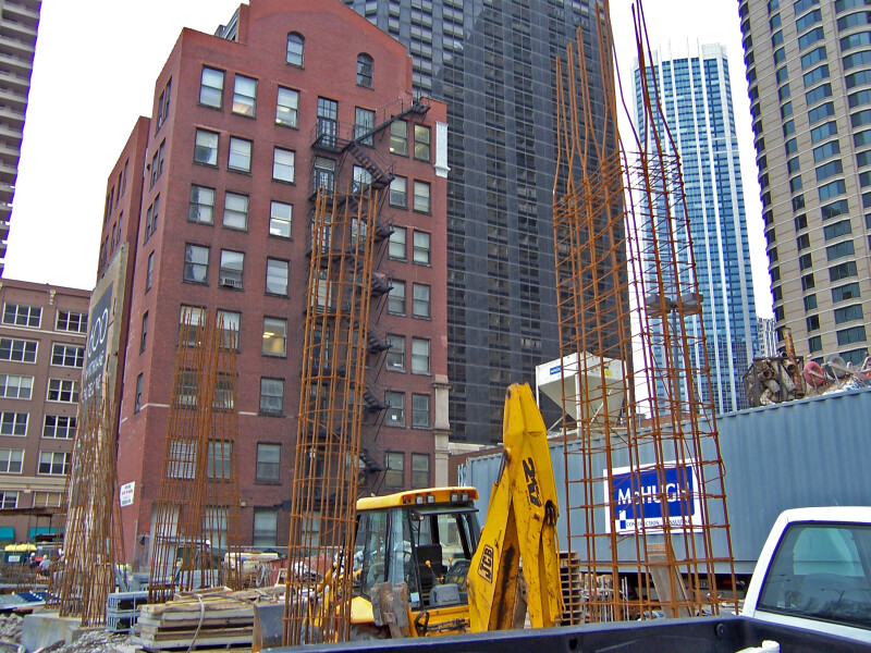 682-097-623