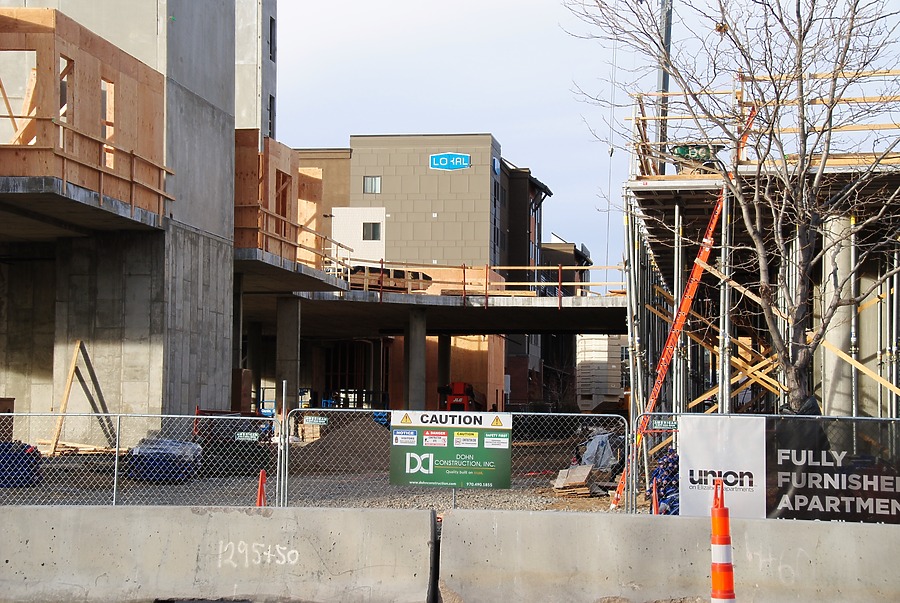 Union on Elizabeth by Brian LoBue