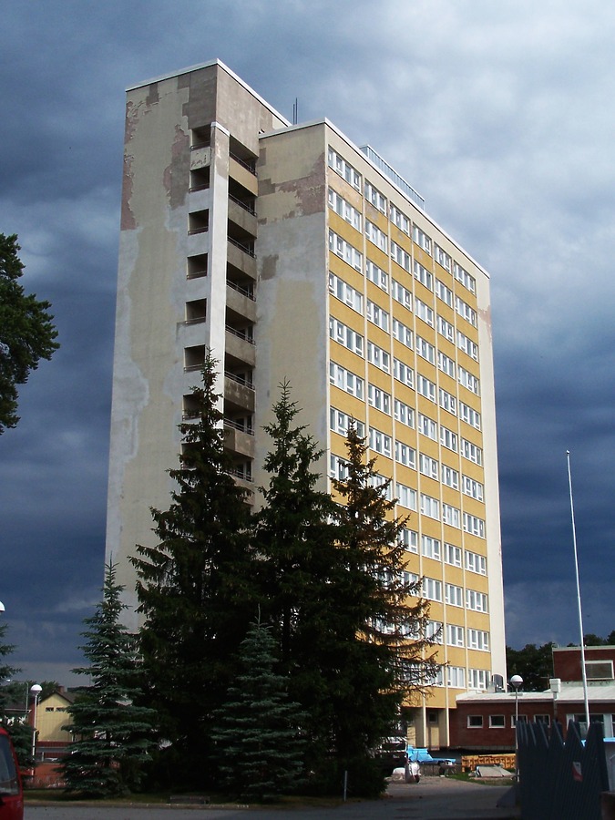 Porin Palveluopiston asuntola by Huopa
