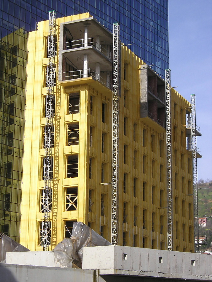 Isozaki Atea I by Mikel Allende