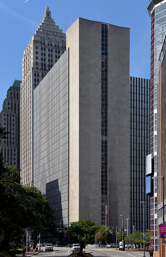 William S. Moorhead Federal Building by John W. Cahill