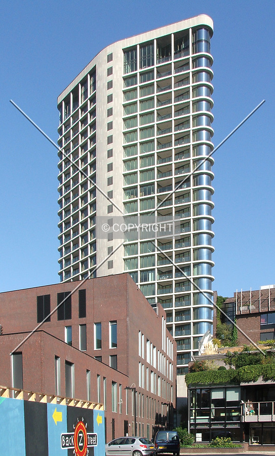 Vesteda Toren by René Hogendijk
