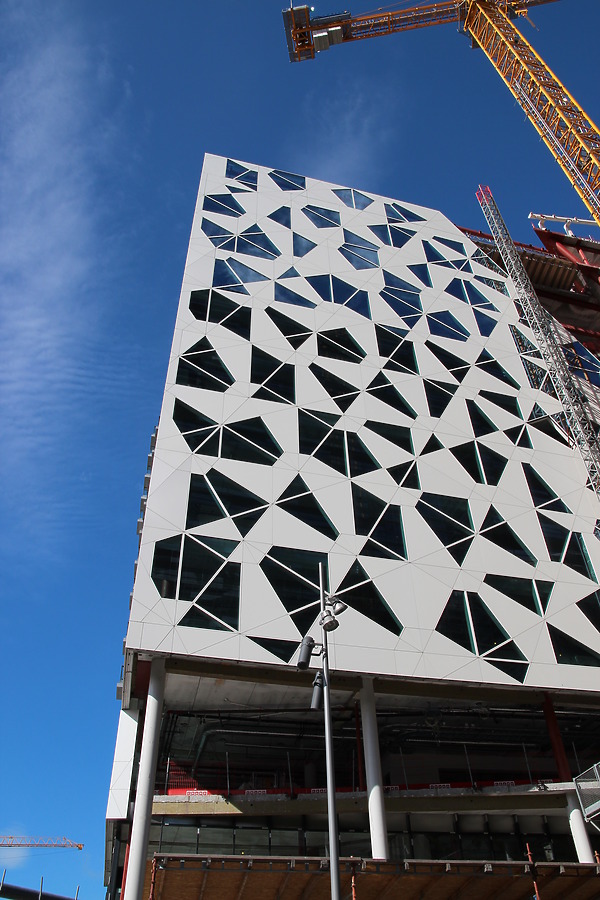 Deloitte-huset by Kjetil Balog