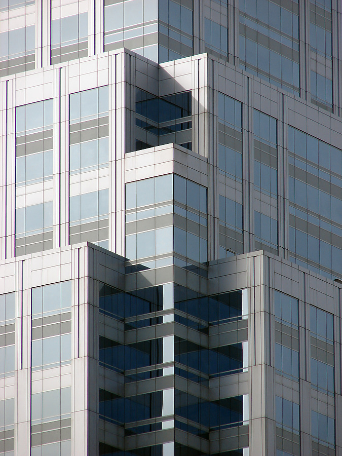 U-Chu Liang Building by Horst Kiechle