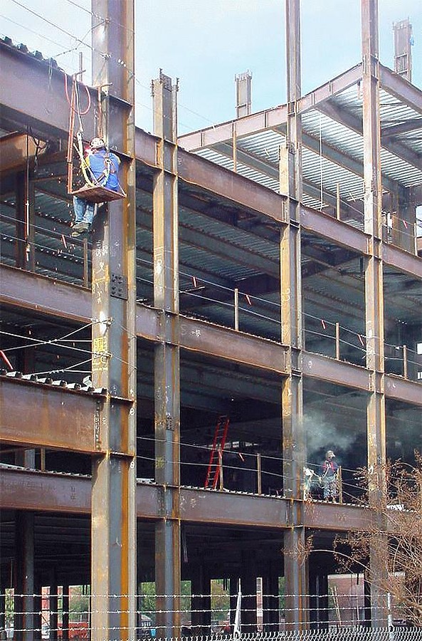 Fresno United States Courthouse by Jim Schwartz