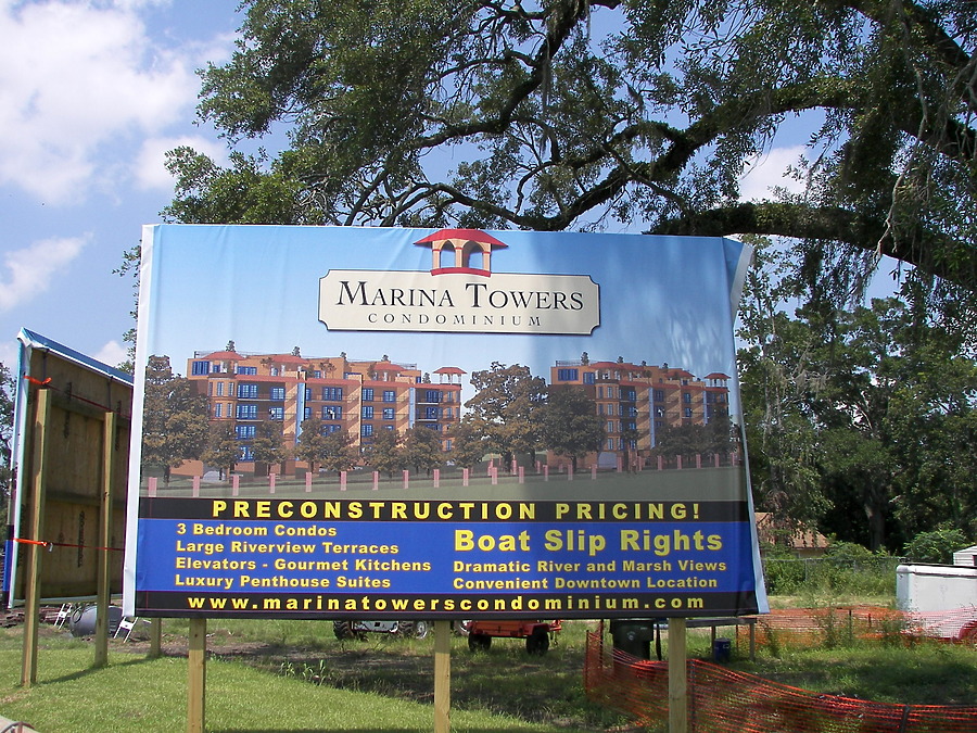 1101 Marina Towers by Rodney Gunn
