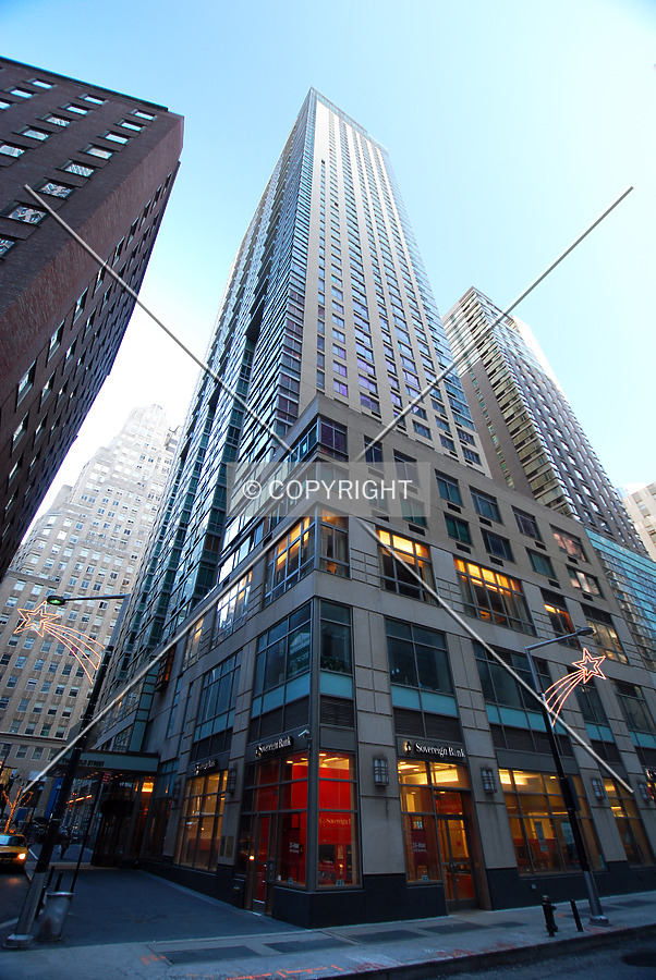 2 Gold Street by Royce Douglas