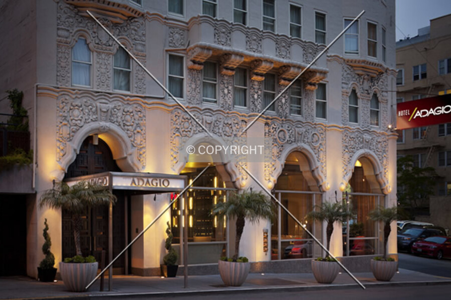 Hotel Adagio