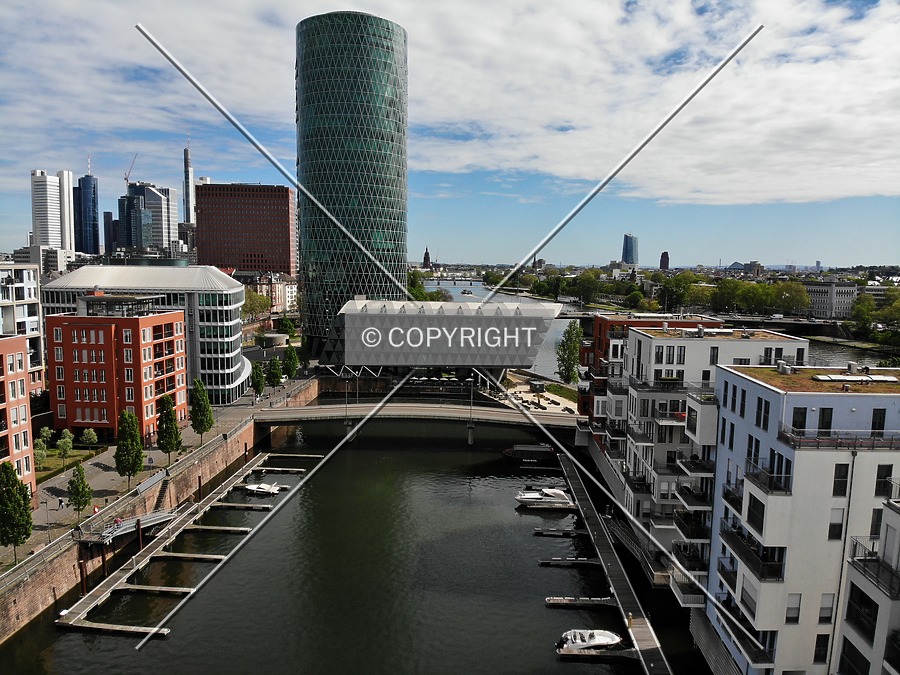 City-Hochhaus by Nephilim