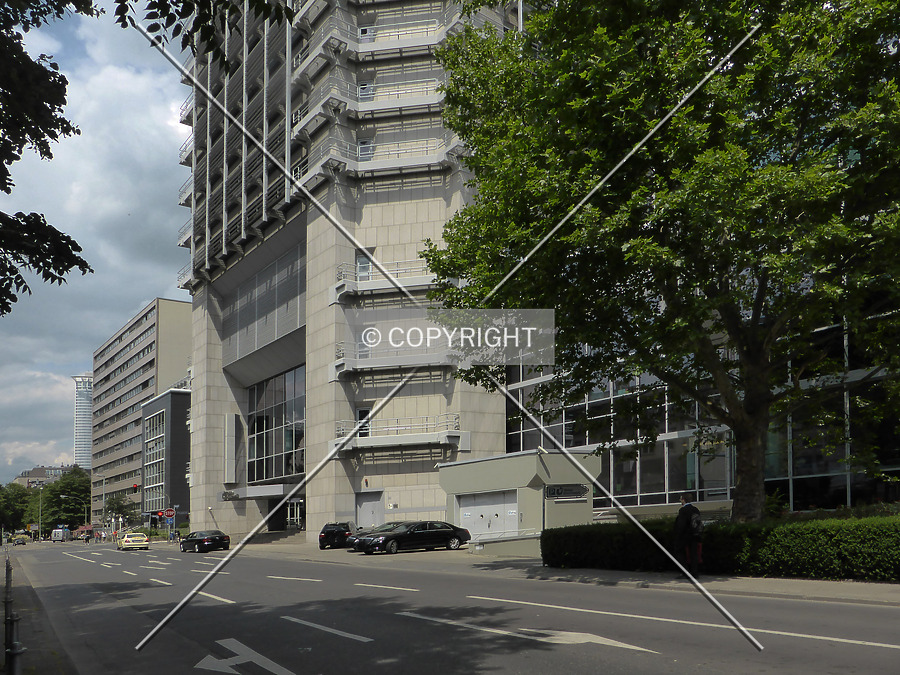 Union Investment-Hochhaus by Nephilim