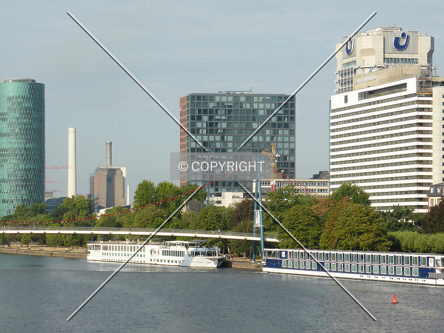 Hochhaus MainForum by Nephilim