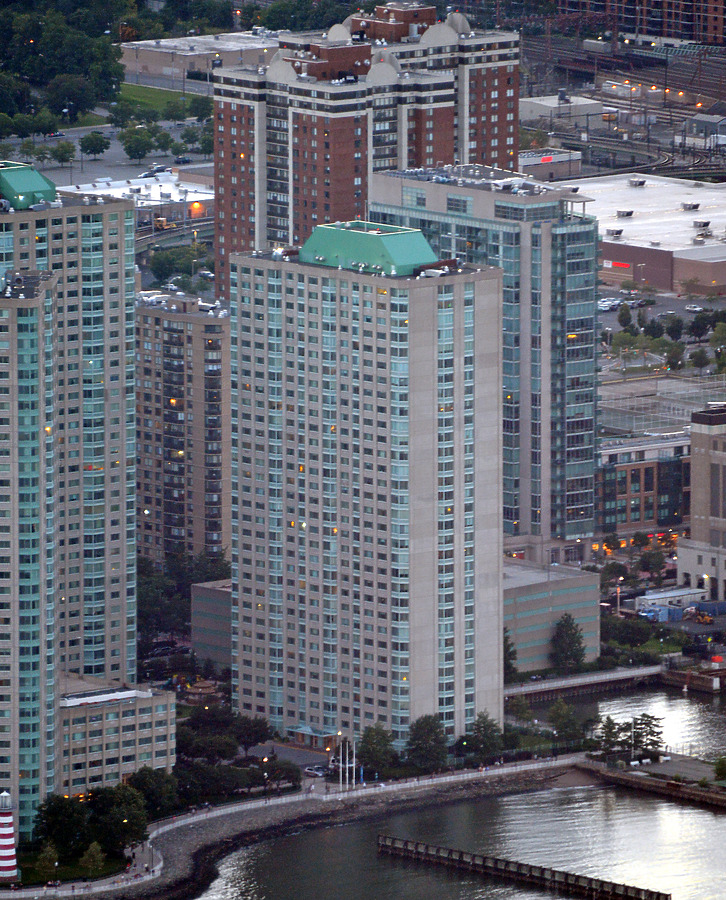East Hampton Apartments by John W. Cahill