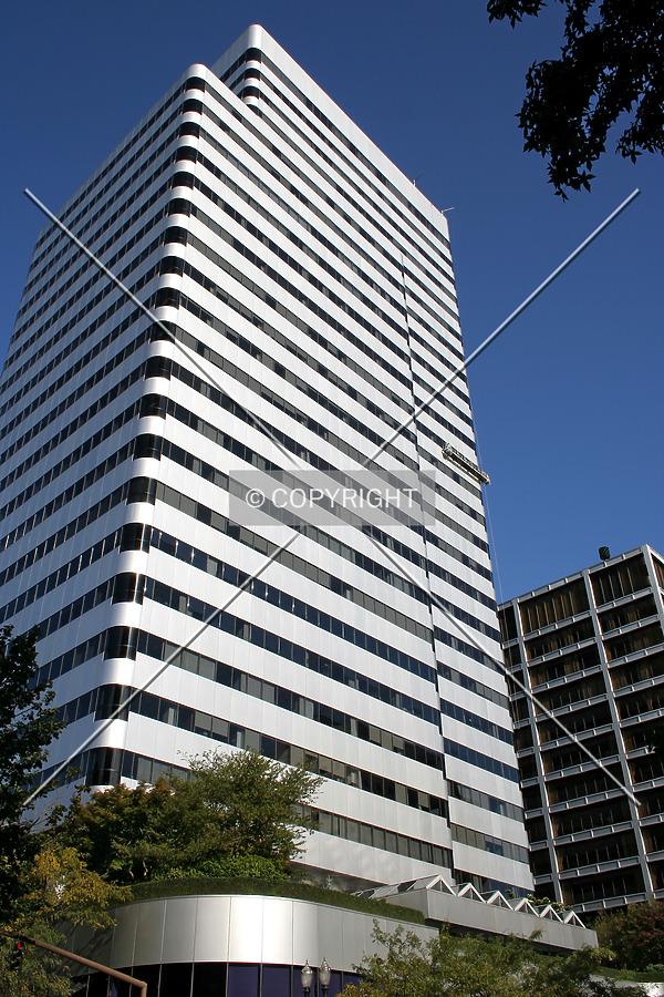 Pacwest Center by Serdica