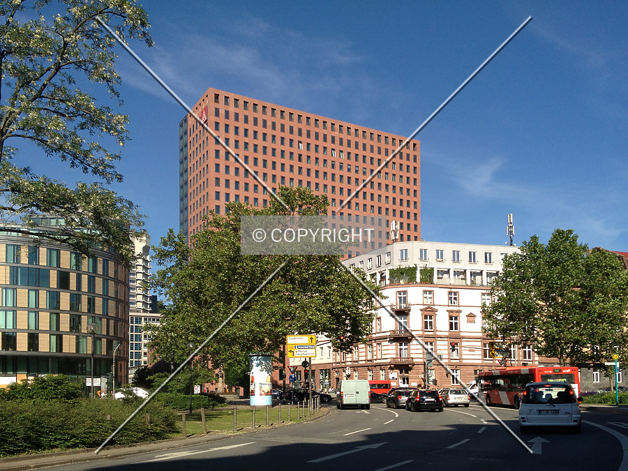 Hochhaus MainForum by Nephilim