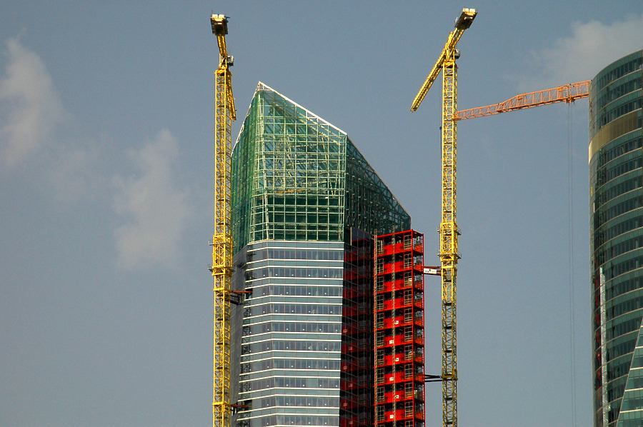 Torre de Cristal by John Bek