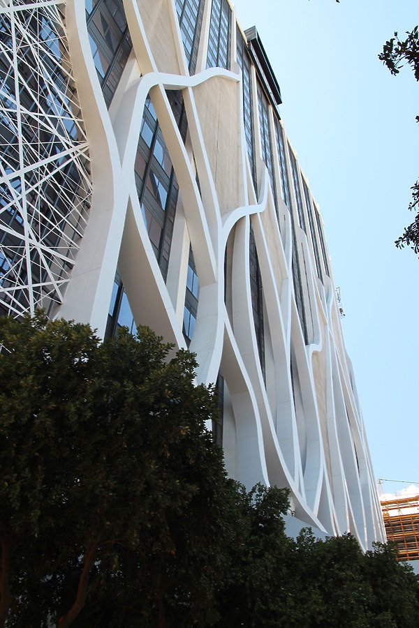 Naspers Centre by Kjetil Balog
