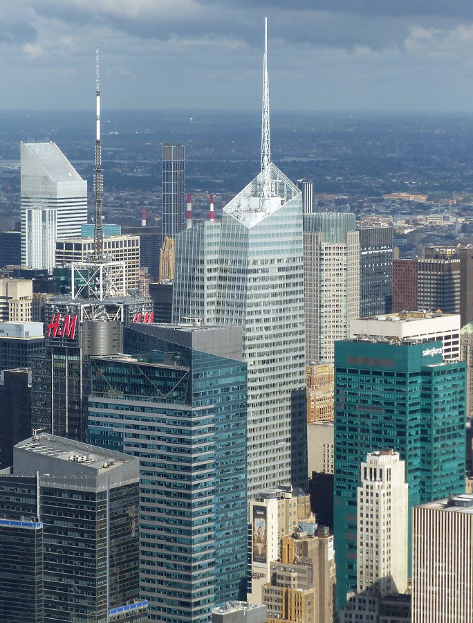 Bank of America Tower by Nate Lindsey