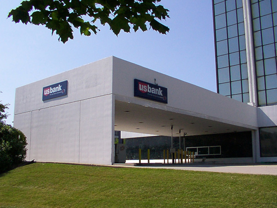 Renaissance Milwaukee West by Daniel Kieckhefer