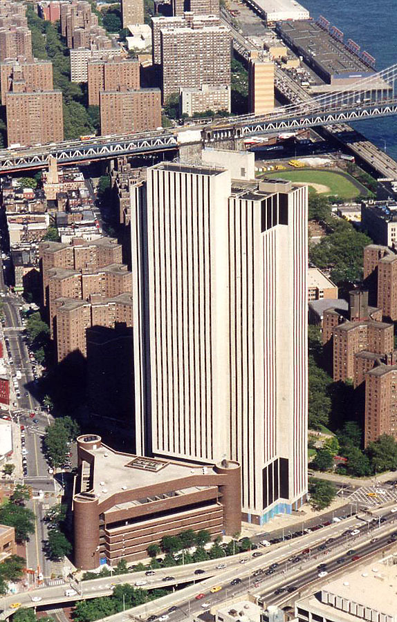 375 Pearl Street by Nate Lindsey