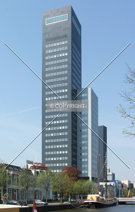 Achmea-Toren by René Hogendijk