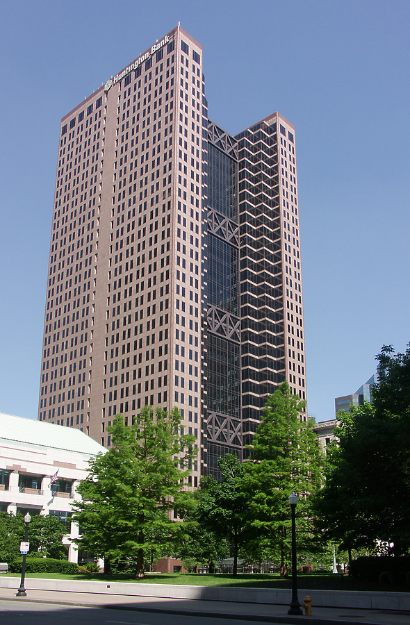 Huntington Center by Marshall Gerometta