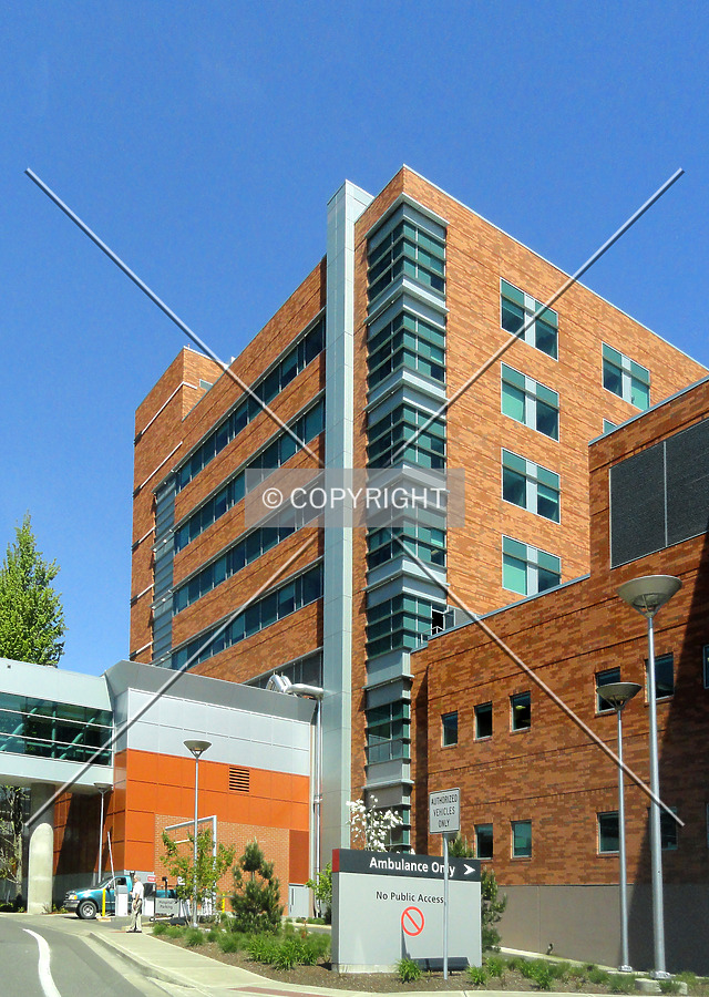 Salem Hospital Patient Tower by Chris Patriarca