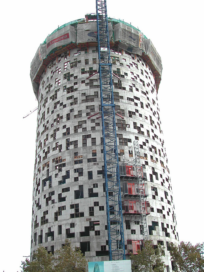 Torre Glòries by David Guija