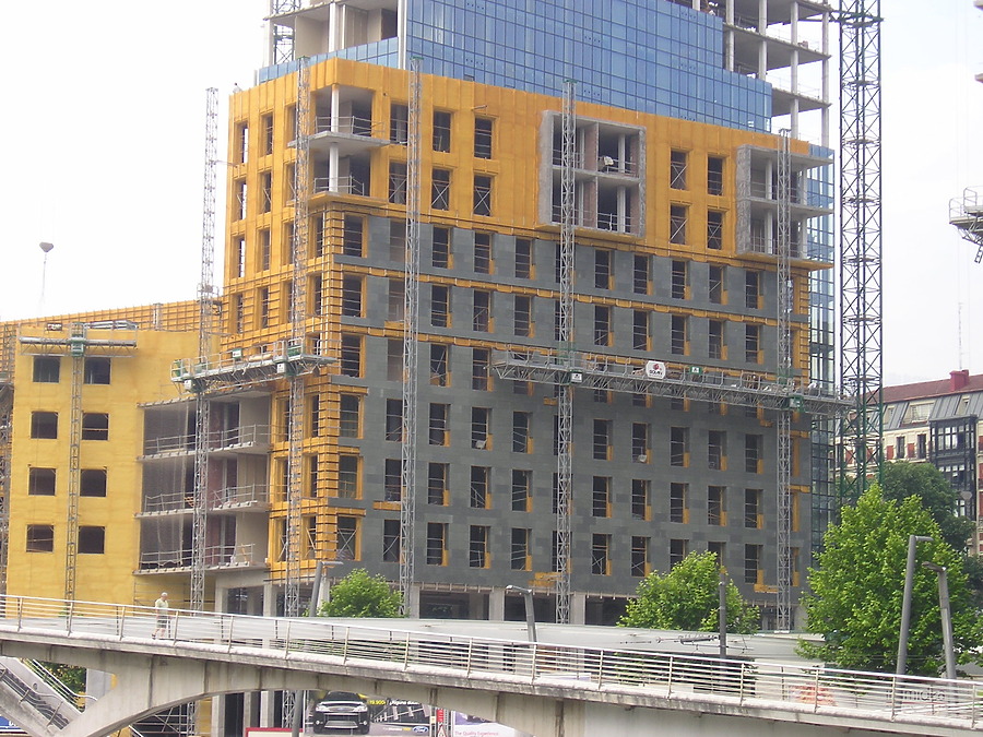 Isozaki Atea II by Mikel Allende