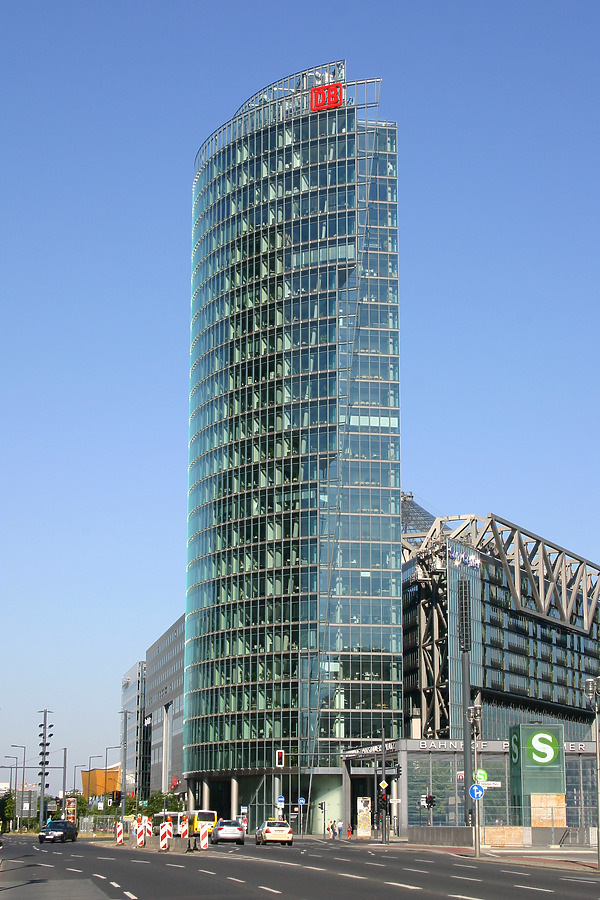 Bahn Tower by Michiel van Dijk