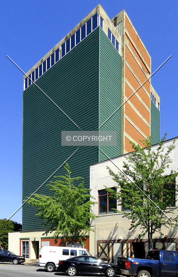 Missouth Vital Records South Tower by Chris Patriarca