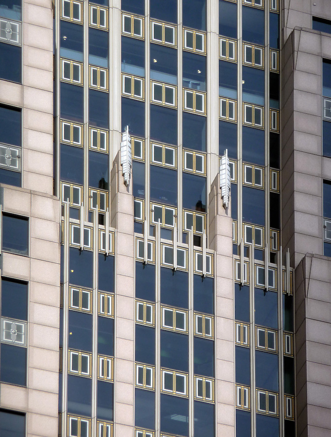 Franklin Center North Tower by Nate Lindsey