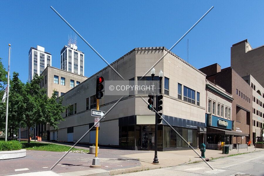 123 Southwest Adams Street