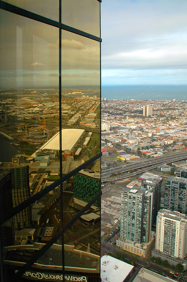 Eureka Tower by John Bek