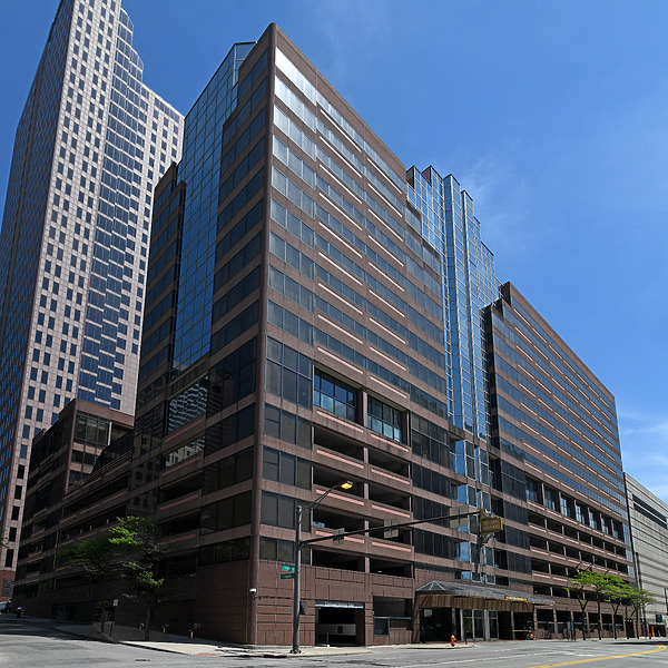Doubletree Hotel Guest Suites Columbus by John W. Cahill