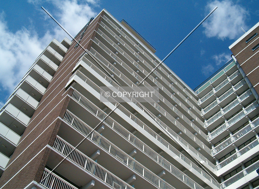 Dish Hotel by René Hogendijk