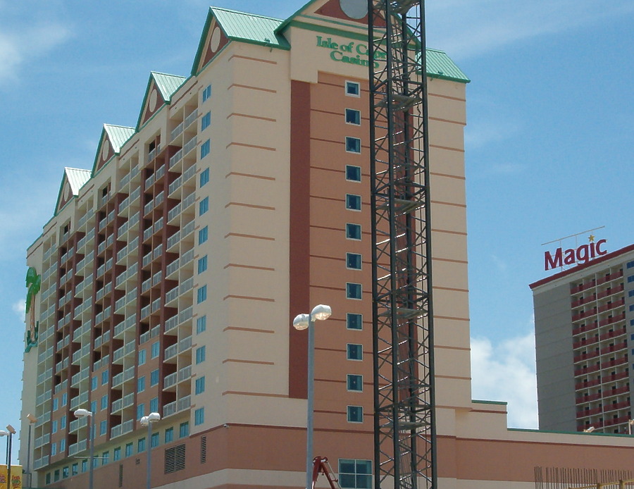 Golden Nugget Hotel Tower I by Rodney Gunn