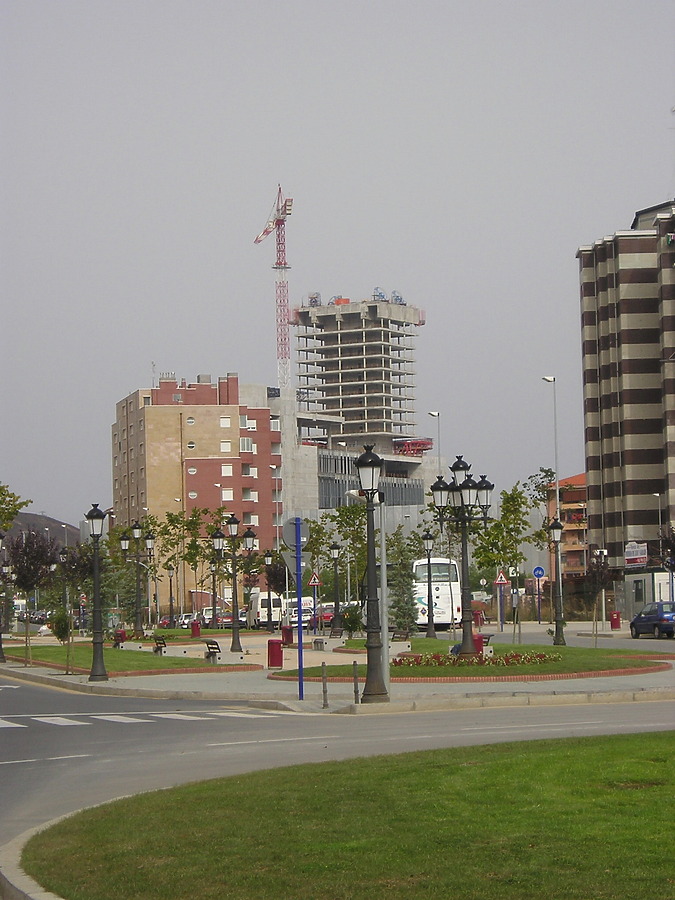 Torre BEC by Mikel Allende