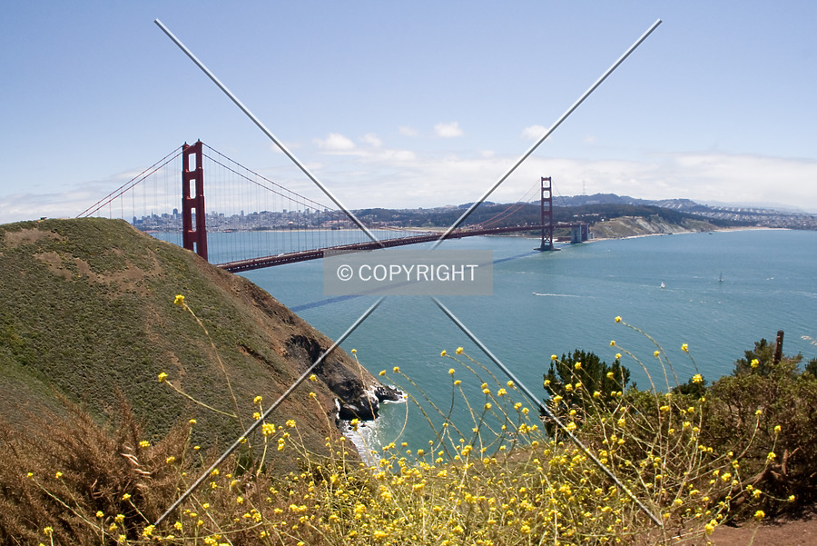 Golden Gate Bridge by Martin Bugajski