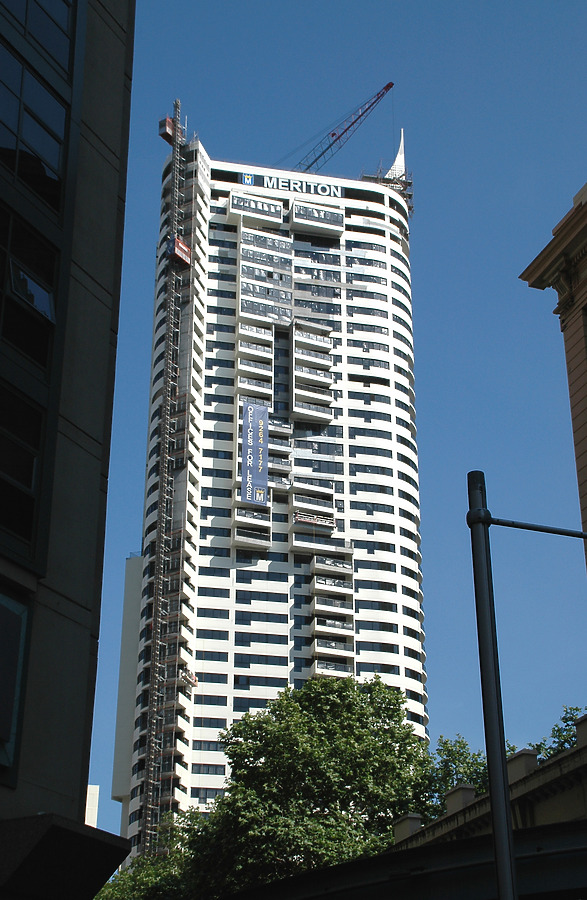 Meriton Tower by John Bek