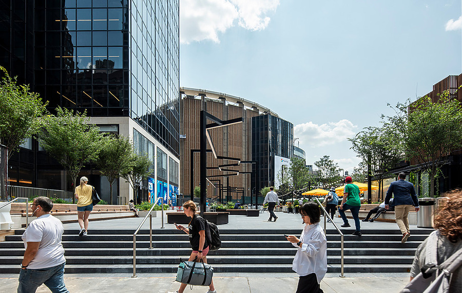 One Penn Plaza by Vornado Realty Trust