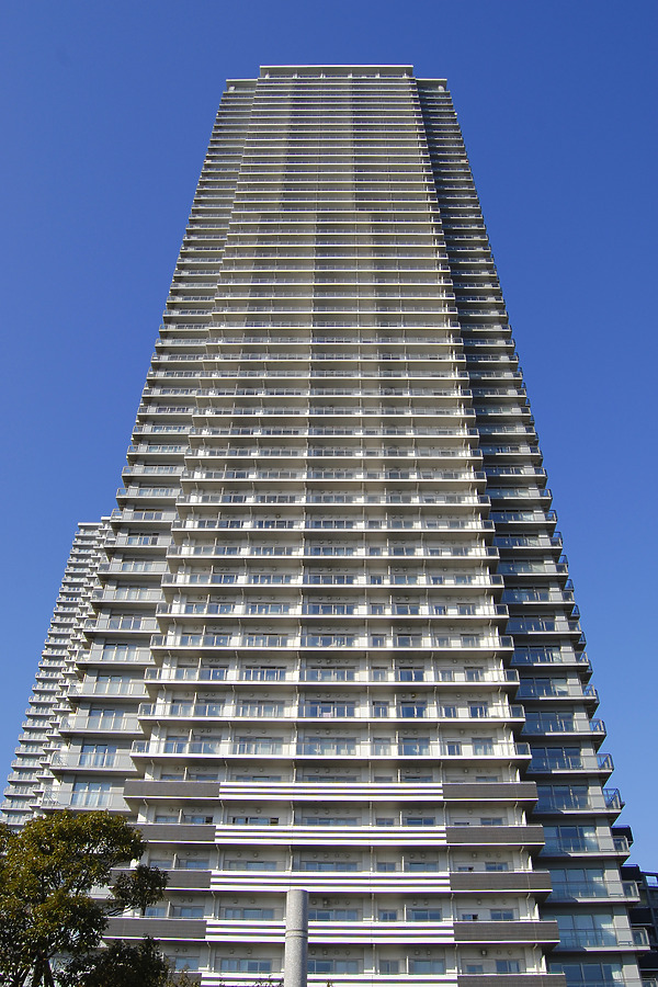 W-Comfort Towers East by Kevin Hemphill