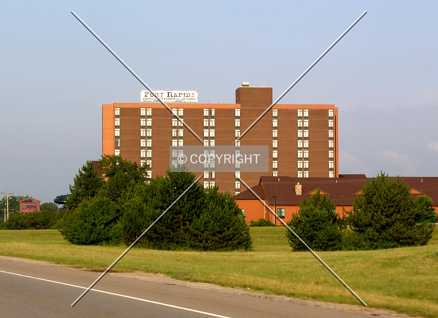 Holiday Inn & Suites Fort Rapids Indoor Waterpark Resort by Chris Patriarca