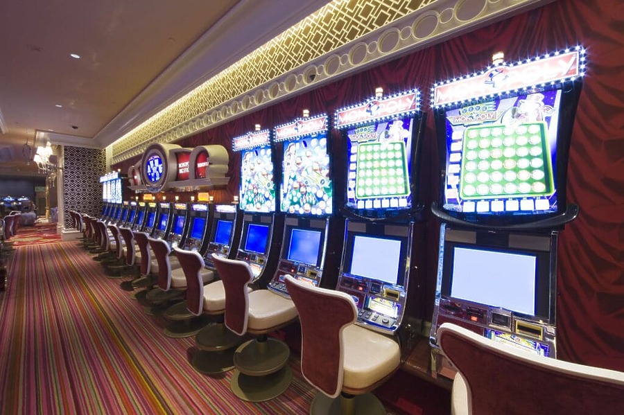 Saint Louis River City Casino Hotel by PARIC Corporation