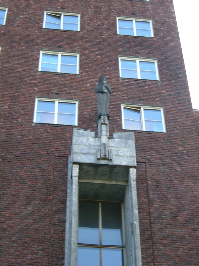 Oslo rådhus by Kjetil Balog