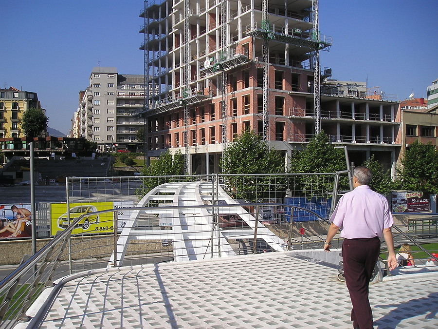 Isozaki Atea I by Mikel Allende
