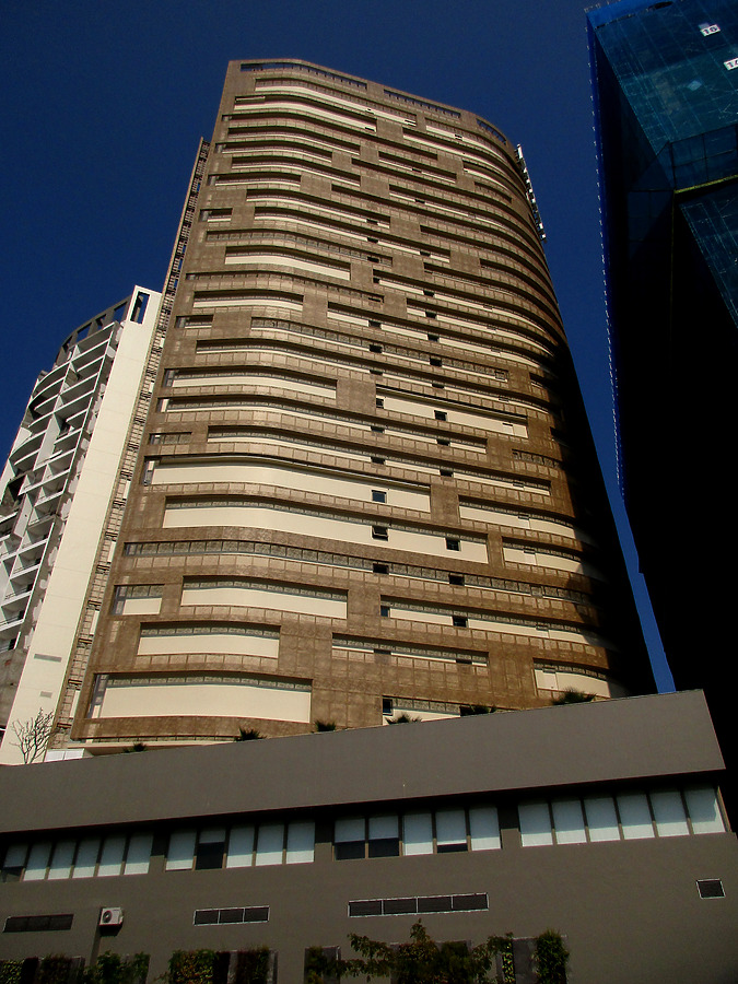 Hilton Da Nang South Tower by Daniel Kieckhefer