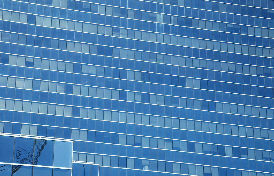 Commonwealth Centre by John Bek