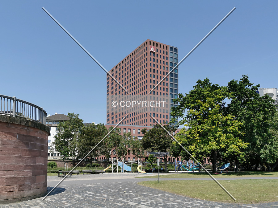 Hochhaus MainForum by Nephilim