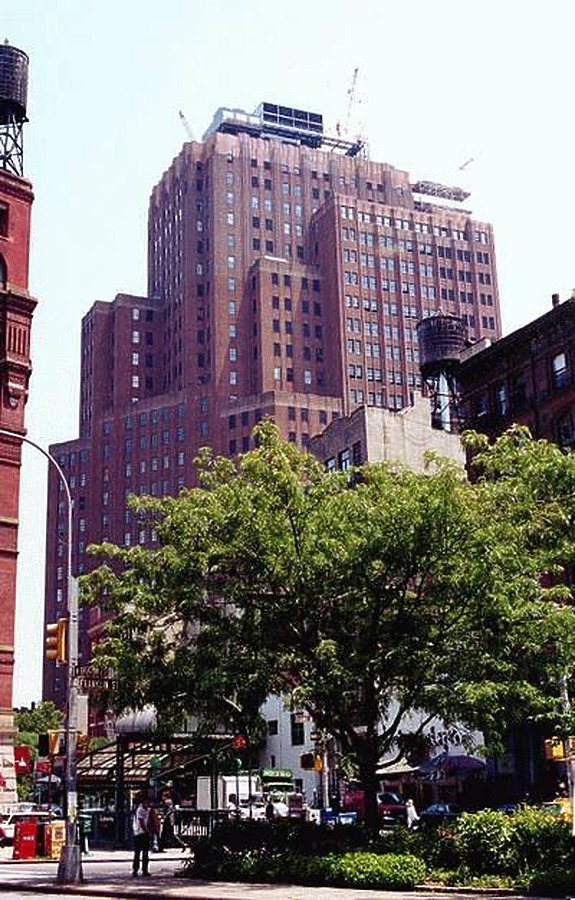 AT&T Building by Scott Murphy