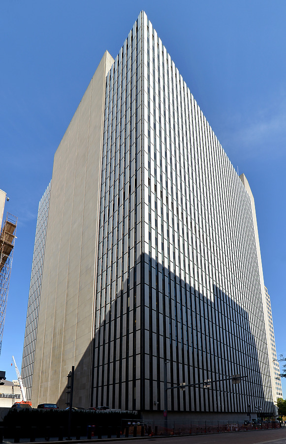 William S. Moorhead Federal Building by John W. Cahill